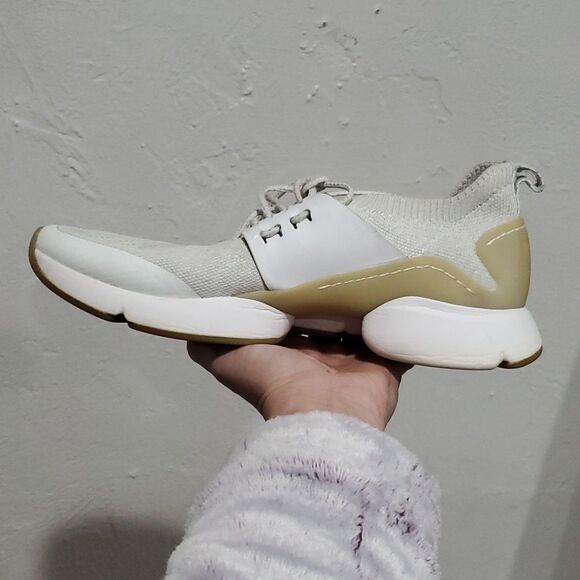 Cole Haan Zero Grand All Day Trainer in White & Beige Size 9 - Picture 11 of 13